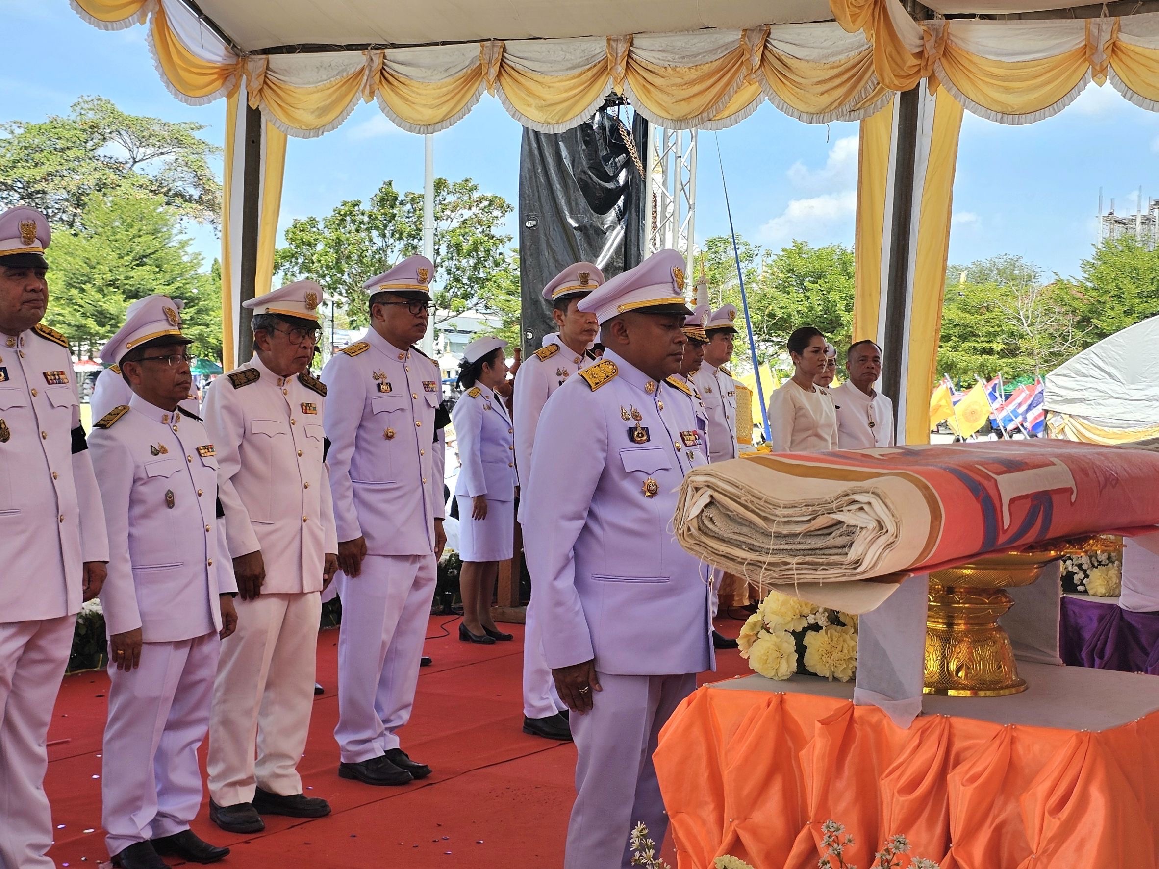 พช.ลานสกา : ร่วมสืบสานประเพณีอันยิ่งใหญ่ของชาวเมืองนคร ร่วมแสดงพลังศรัทธาในวันมาฆบูชา และร่วมแห่ผ้าขึ้นธาตุเพื่อความเป็นสิริมงคล